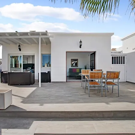 Vila Villa Grama *
